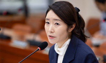 박찬대 "누군가는 말해야"…17분 만에 강선우 자진사퇴