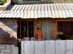구글 거리뷰에 내 &apos;알몸&apos;이...아르헨男 승소, 손배액은