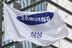 삼성전자, 대규모 파운드리 계약…실적 반등 &apos;키&apos; 될까(종합)