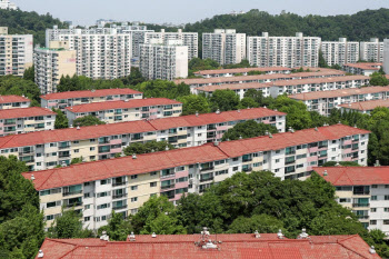 목동 재건축 호재였는데 날벼락…"김포공항 옮겨라" 반발