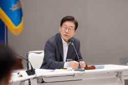휴가 떠나는 李대통령, 한미 정상회담 준비 '고심'