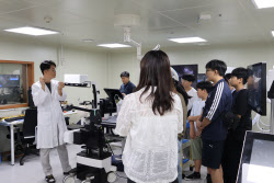 고영테크놀러지, 용인시 중학생 대상 본사 견학 프로그램 진행