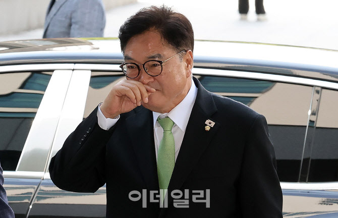 내란특검 도착한 우원식 의장                                                                                                                                                                       