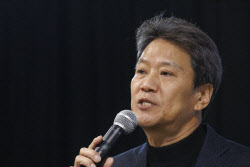 임종석, ‘두 국가론’ 또 언급…“北 실체 존중하고 인정해야”