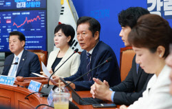 [포토]정청래, '김건희 내일 구속되길'                                                                                                                                                          