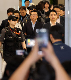 [포토]체포되어 입국하는 김건희 집사 김예성                                                                                                                                                              