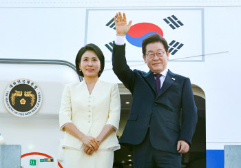 "美보다 日 먼저 찾은 李대통령"…일본 언론도 이례적 행보 주목
