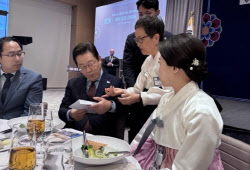 “美 공항서 체포된 한국인 도와달라”…李대통령에 편지