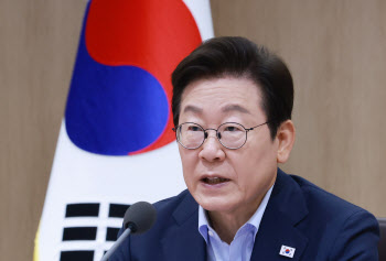 李대통령 “검찰개혁, 보여주기식 안 돼…내가 주재할 수도”