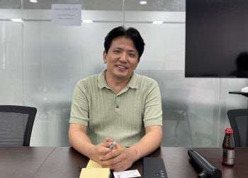 이수건 스킨그랩 대표 "피니프 개발부터 인허가까지 14개월, 신제품도 화수분"