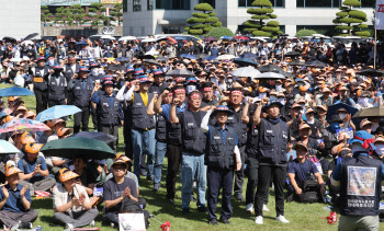 "노사갈등 기름 부었다"…노란봉투법 이후 번지는 파업 릴레이