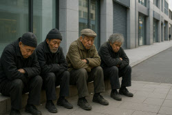 20년 후 나랏빚 GDP 삼킨다…2033년 건강보험 ‘고갈’
