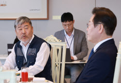 65세 정년연장…산업재해 시한폭탄 되나