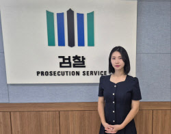 “여보”…23살 차이 의붓아버지가 20년간 딸에게 벌인 짓