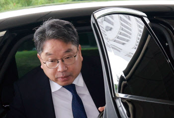 사라진 &apos;검찰총장&apos; 하마평…검찰청 폐지 앞두고 檢 뒤숭숭