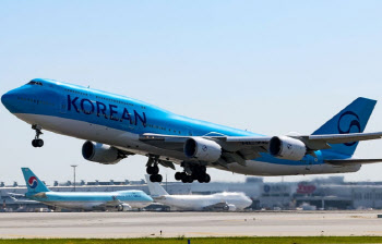 [속보]“구금 한국인 귀국 전세기, 美 11일 정오 출발 예정”
