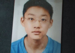 새벽 1시 발견된 고교생 시신…母 "끝까지 범인 찾을 것" [그해 오늘]
