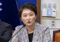 "정치적 해석 알면서"…이언주, 이낙연 만난 文 향해 "이해 안 가"