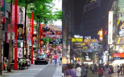22년만에 1인당 GDP 대만에 밀린다…비상 걸린 한국