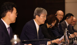 [포토]이찬진 금감원장, 외국계 금융회사 CEO 만나 인사말                                                                                                                                                  