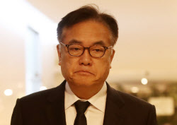 내란특검, 정진석 전 비서실장 참고인 신분 조사