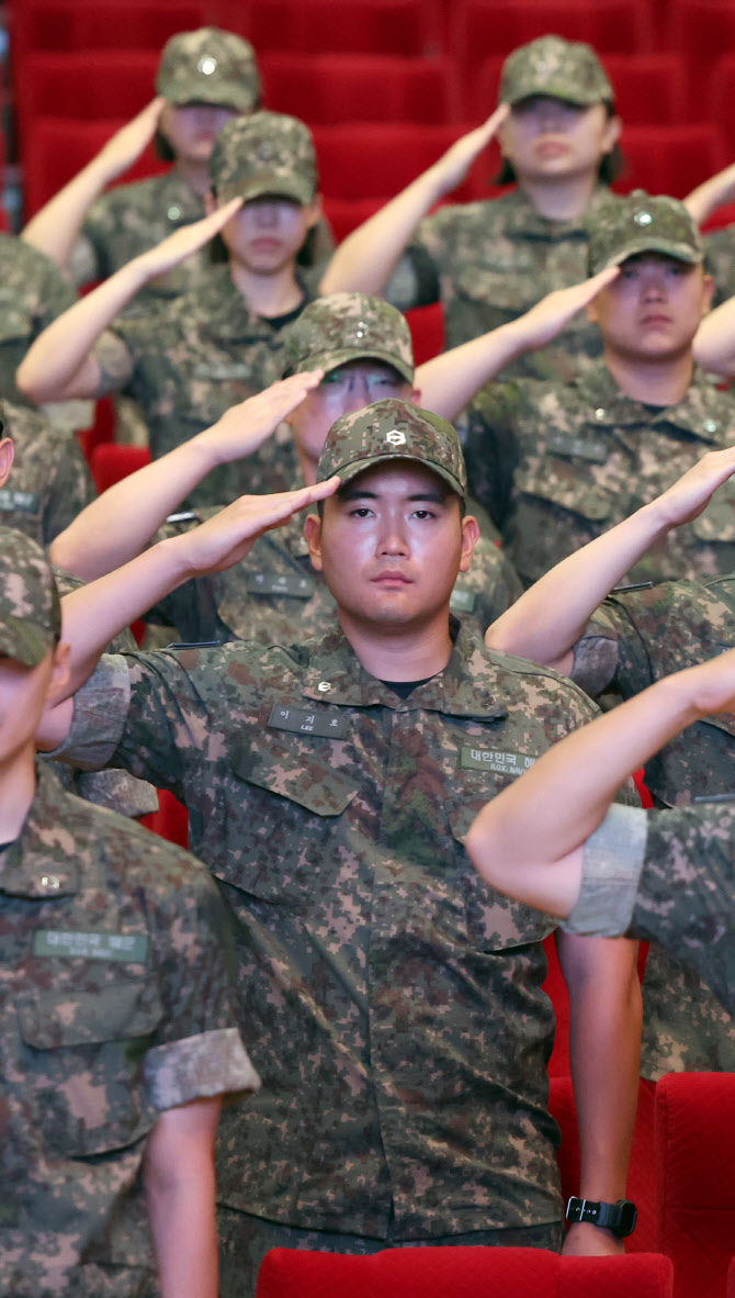  이재용 회장 장남 이지호 씨 입교식                                                                                                                                                                