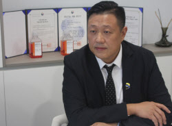 [단독]엑셀세라퓨틱스 파트너 블루메이지 부사장 "韓 배지기술 탁월...수백억 매출 낼것"