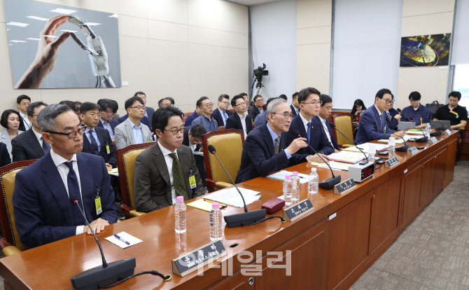 과방위, '통신-금융 해킹사고 청문회'                                                                                                                                                     