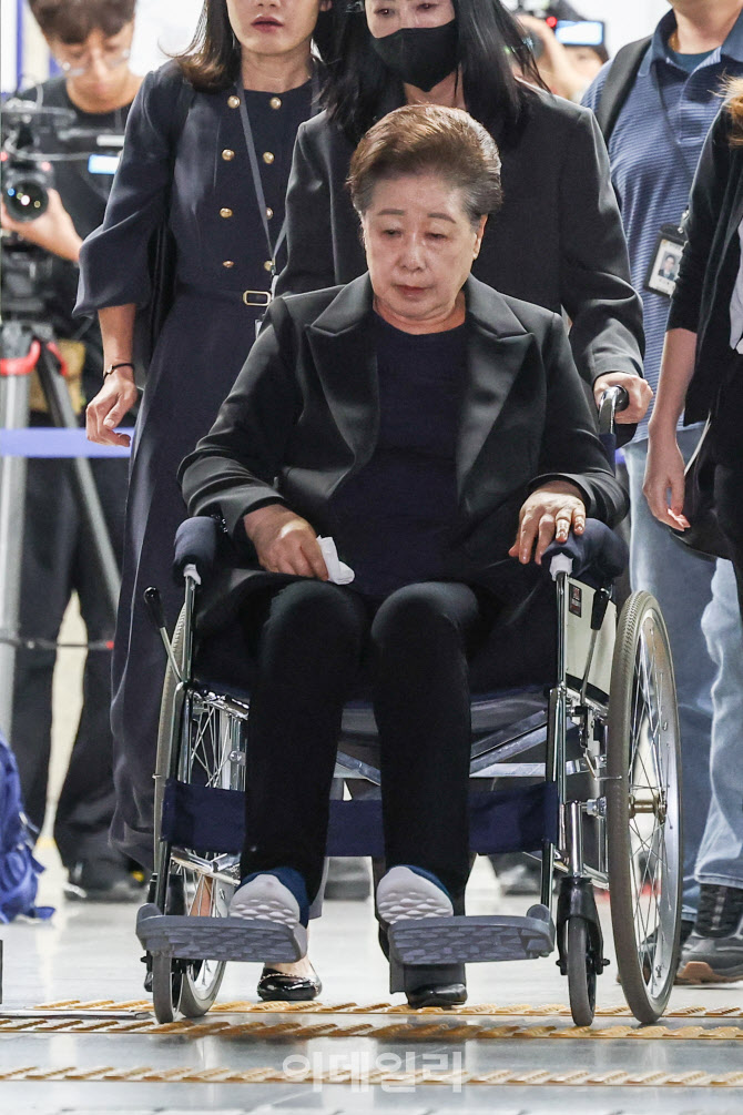 구치소 향하는 한학자 통일교 총재                                                                                                                                                                  
