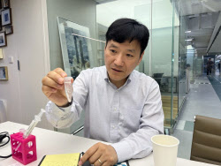 연구 플랫폼이 매출로… 입셀, 돈 버는 비상장 바이오텍 입증
