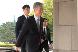 [포토]조희대 대법원장 출근                                                                                                                                                                              