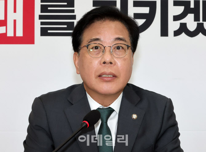 국민의힘 '무능 외교 대응 특위' 주재하는 송언석 원내대표 