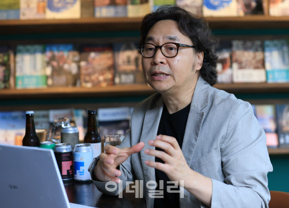 "가짜 수제맥주 거품 빠져도...진짜 수제맥주 죽지 않았다" - 뉴스 썸네일 이미지