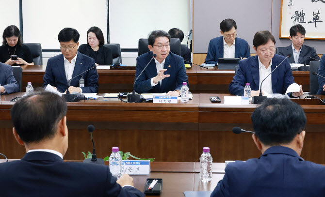 이억원 "금융인프라 제로베이스 점검…사고땐 책임묻겠다"