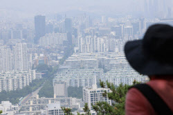 '이재명 정부, 부동산 정책 잘한다' 47%…진보층선 긍정 75%