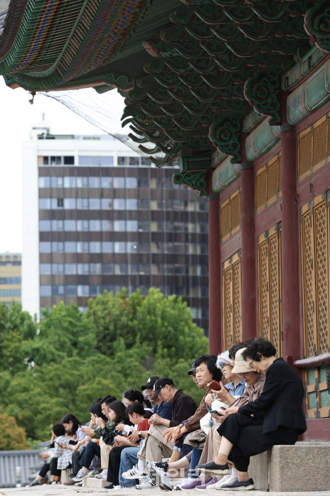 추석연휴 마지막날, 고궁에서 휴식                                                                                                                                                                  