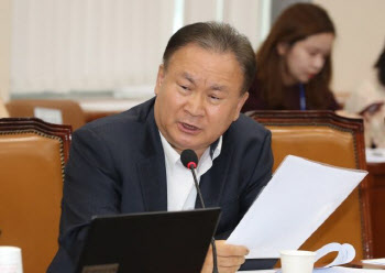 `5선` 이상민 전 의원, 자택서 별세
