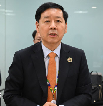 구윤철 “美 3500억불 선불 요구 막을 듯…통화스와프, 협상 본체 아냐”