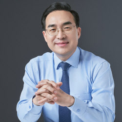 박홍근 "오세훈, 민주당이 거뜬히 이기고도 남아…전략적 설계 필요"