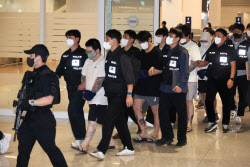 [속보]캄보디아 송환 피의자 64명 중 58명 구속영장 청구