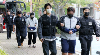 국정원 "캄 범죄조직 한국인 1000~2000명…대부분 범죄자"(종합)