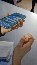 갤럭시 S25 돌풍…$700대 시장 점유율 10%p↑