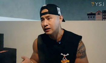 LA국감서 "유승준 비자 발급 왜 안해주나? 공권력 지나쳐"