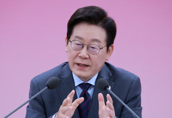"李 대통령이 꿈에 나와서"…복권 1·2등 동시 당첨 &apos;21억&apos; 대박