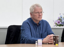 세계적 석학 에드워드 무어 교수 “톡신 균주 자연발견은 불가능, 유전체 정보 공개해야”