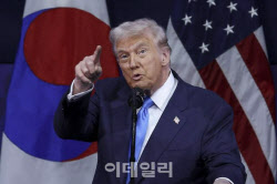 트럼프 “韓, 소중한 우방국…무역합의 곧 마무리할 것”(종합)