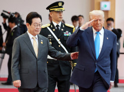 李대통령, 핵추진 잠수함 확보 공식화…