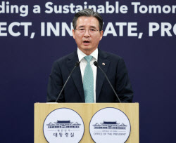 김용범 "한미 투자패키지 합의"…매해 200억달러 분납(상보)