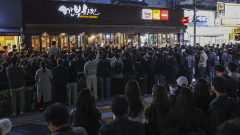 젠슨 황이 고른 &apos;깐부치킨&apos;은 어떤 곳?