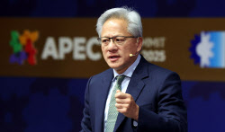 "한국에는 세 가지가 있다"…젠슨 황, 한국 &apos;픽&apos; 까닭은